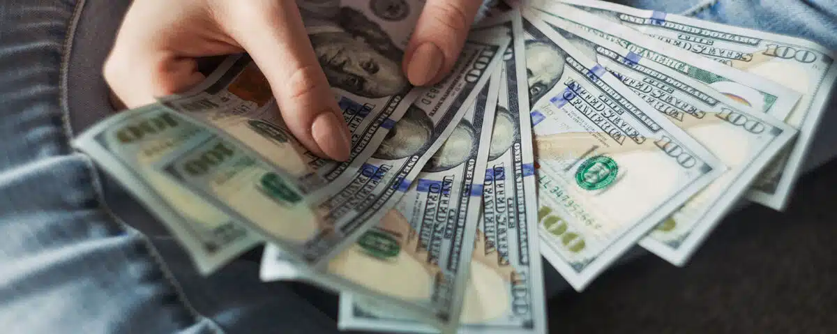 jaka jest największa różnica między walutami fiat a kryptowalutami