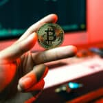 czy warto kupić bitcoina